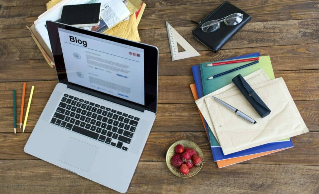 seo content writers desk